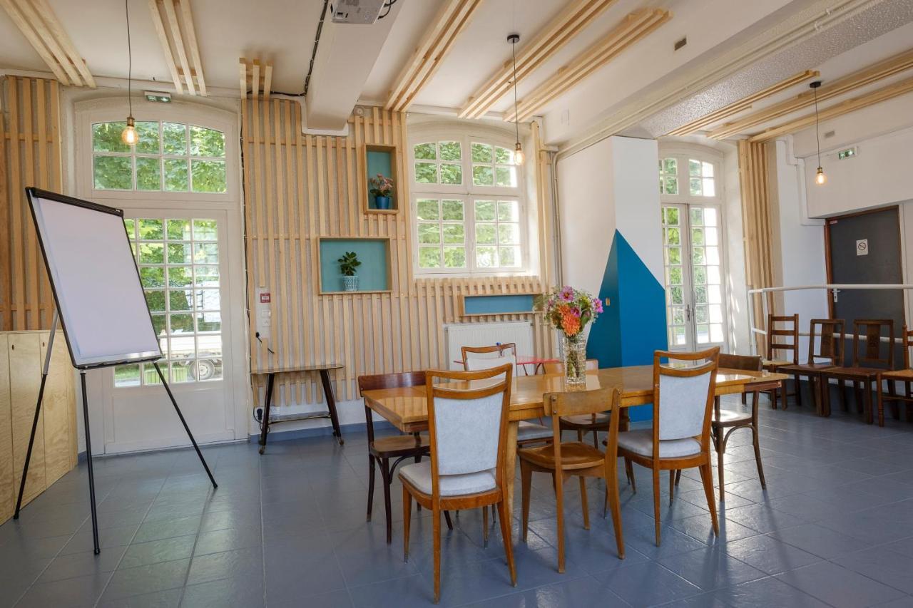 Auberge La Maison Montreau Montreuil  Eksteriør bilde